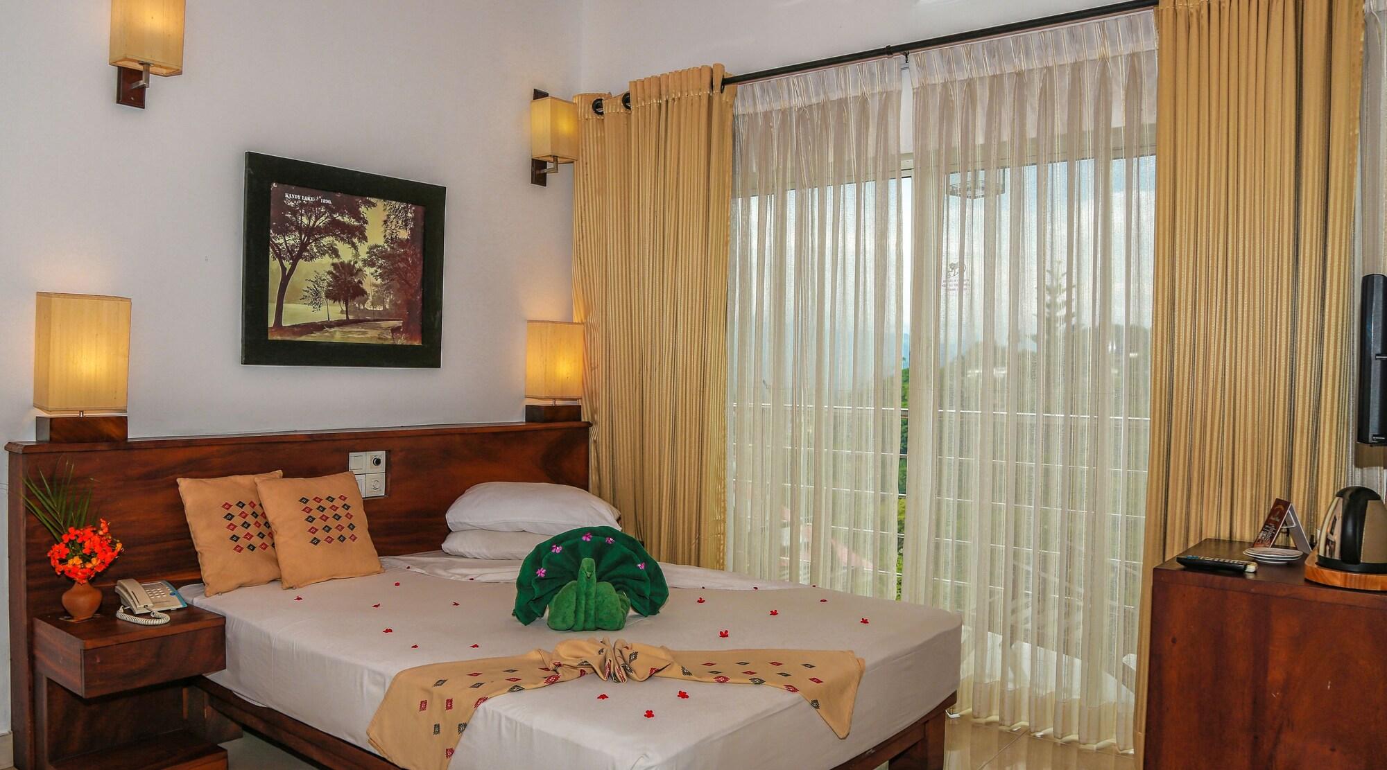 Senani Hotel Kandy Kültér fotó