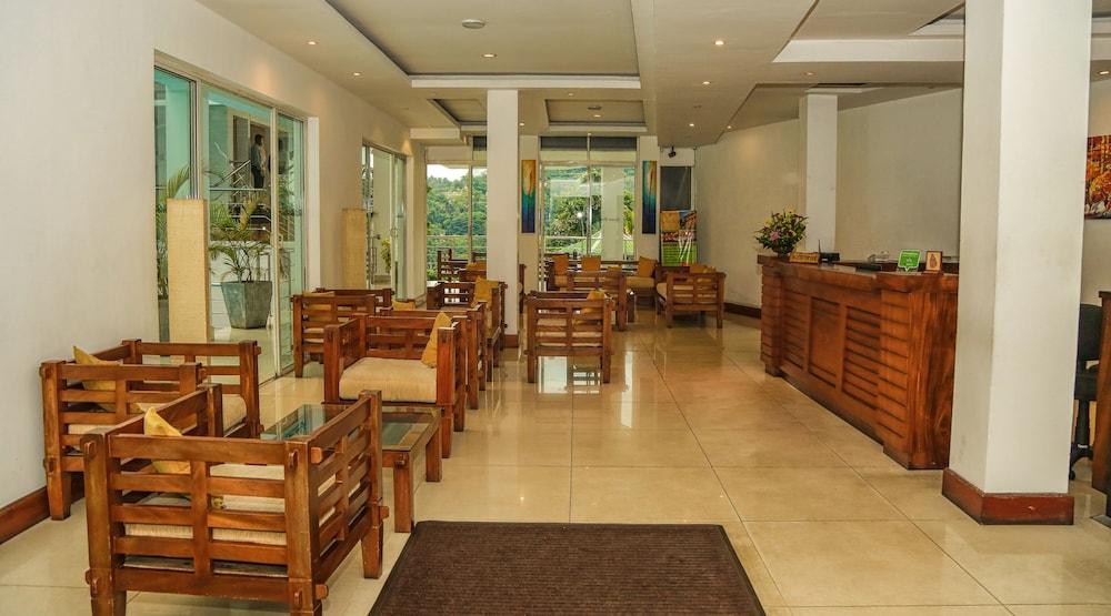Senani Hotel Kandy Kültér fotó