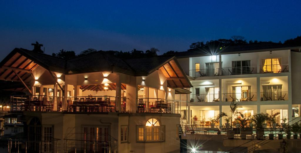 Senani Hotel Kandy Kültér fotó