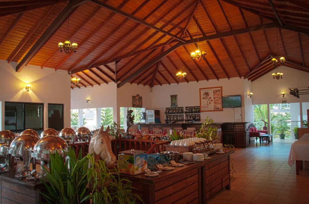 Senani Hotel Kandy Kültér fotó