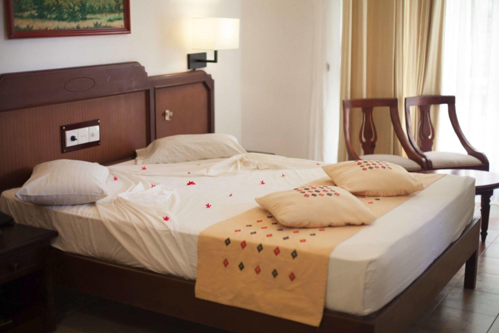 Senani Hotel Kandy Kültér fotó